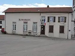 The town hall in Valhey
