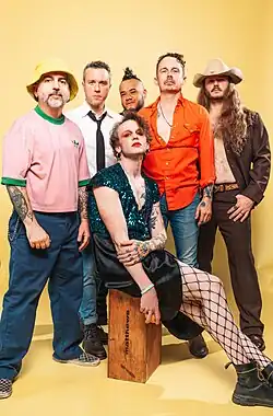 The Vandoliers
