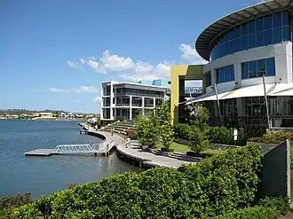 Varsity Lakes, 2007