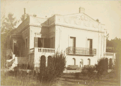 Villa Venadou, south facade,[Note 20] no serlianas.
