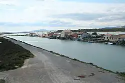 Canal du Rhône à Sète between two marshes at Les Aresquiers