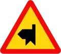 W.207l: Road junction with priority