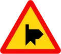 W.207m: Road junction with priority