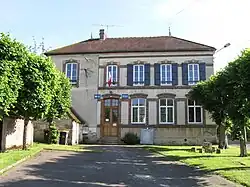 The town hall in Vieux-Champagne