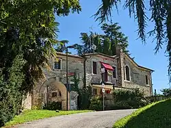 Villa Perusini (Meduna), Castelcucco