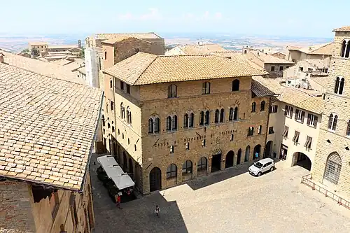 Palazzo Incontri