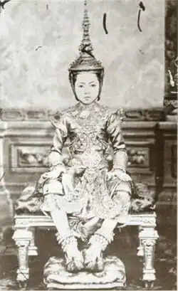Princess Voralaksanavadi in full regalia on her tonsurate ceremony in 1880