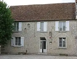 The town hall in Vulaines-lès-Provins
