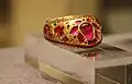 Gold thumb ring with rubies and emeralds, Mughal Empire, 17th century