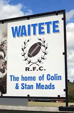 Sign in Te Kuiti. "Waitete. The home of Colin and Stan Meads".