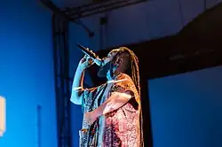 Wanlov performing at a concert