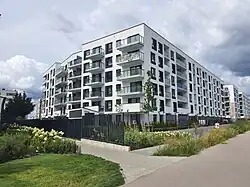 An apartment building at Lazurowa Street in 2024.