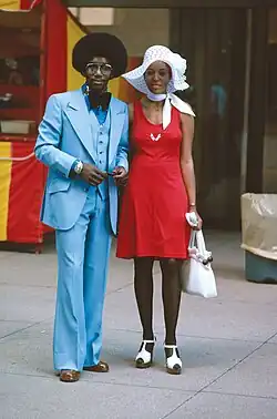 Image 50African American couple, Michigan Avenue, Chicago, July 1975 (from 1970s in fashion)