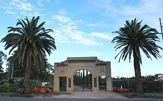 War memorial entry to the Bendigo Botanic Gardens