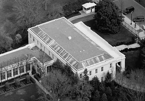 Aerial view from the southwest in 1992
