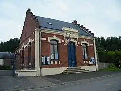 The town hall in Wiencourt-l'Équipée