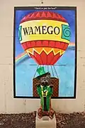 Wizard of Oz mural and Toto