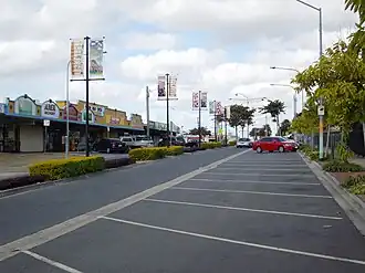 Station Road, Woodridge