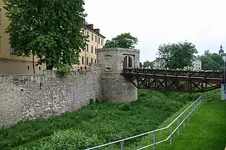 West gate