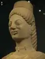 Details of the head and hair, half-frontal angle