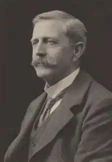 Capes in c1916