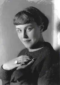 Noel Streatfeild, 1936