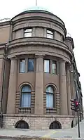 Northeastern corner of the building