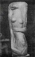 Maternité, 1913, painted elmwood, 81&nbsp;cm, exhibited at the 1914 Salon des Indépendants, Paris, Published in Montjoie, 1914