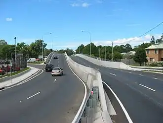 Gympie Road railway flyover/overpass, Petrie
